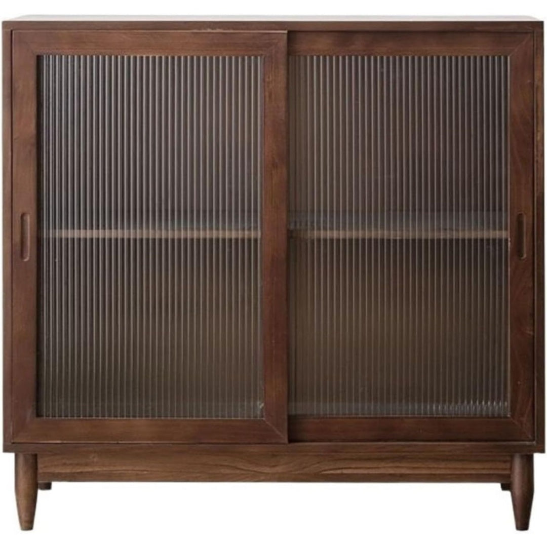 Schubladenschrank mit Ablagen mit Glas natur